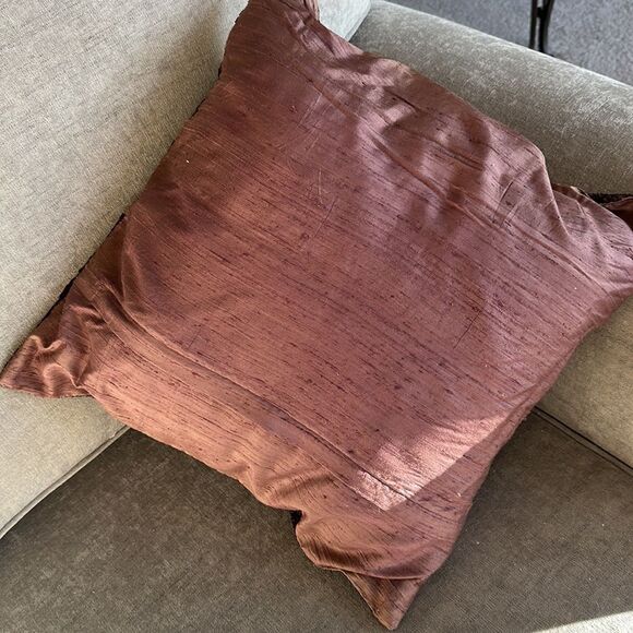 Z Gallerie Plum Sequined Accent Pillow! - Picture 4 of 4
